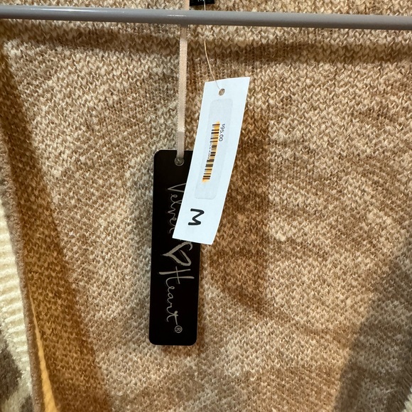 Velvet Heart Cardigan - Picture 2 of 3